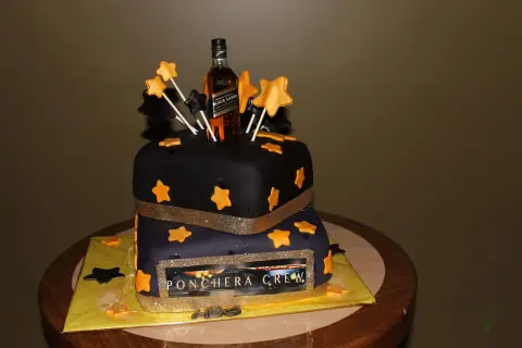 TBT BALCK & GOLD PARTY