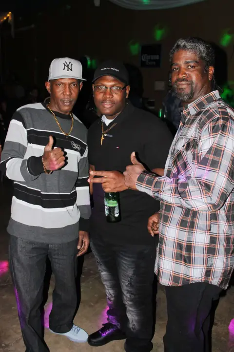 TBT BALCK & GOLD PARTY