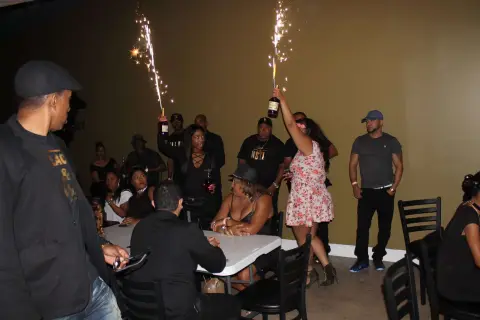 TBT BALCK & GOLD PARTY