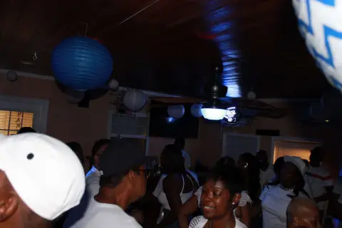 MARK BD BASH TBT