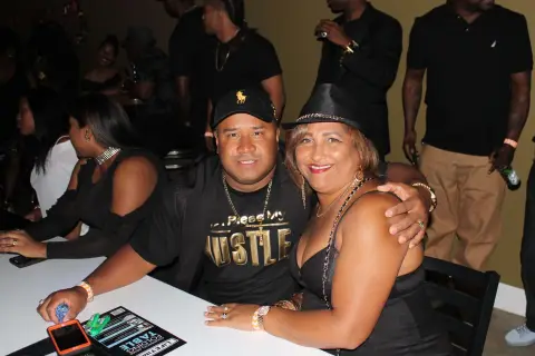 TBT BALCK & GOLD PARTY